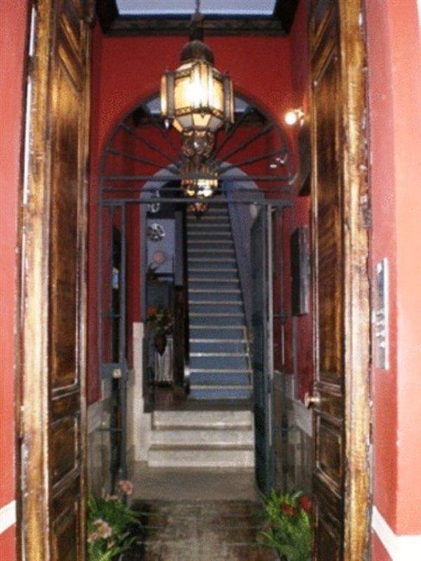 Hostal Zurbaran Seville — Fotos 3
